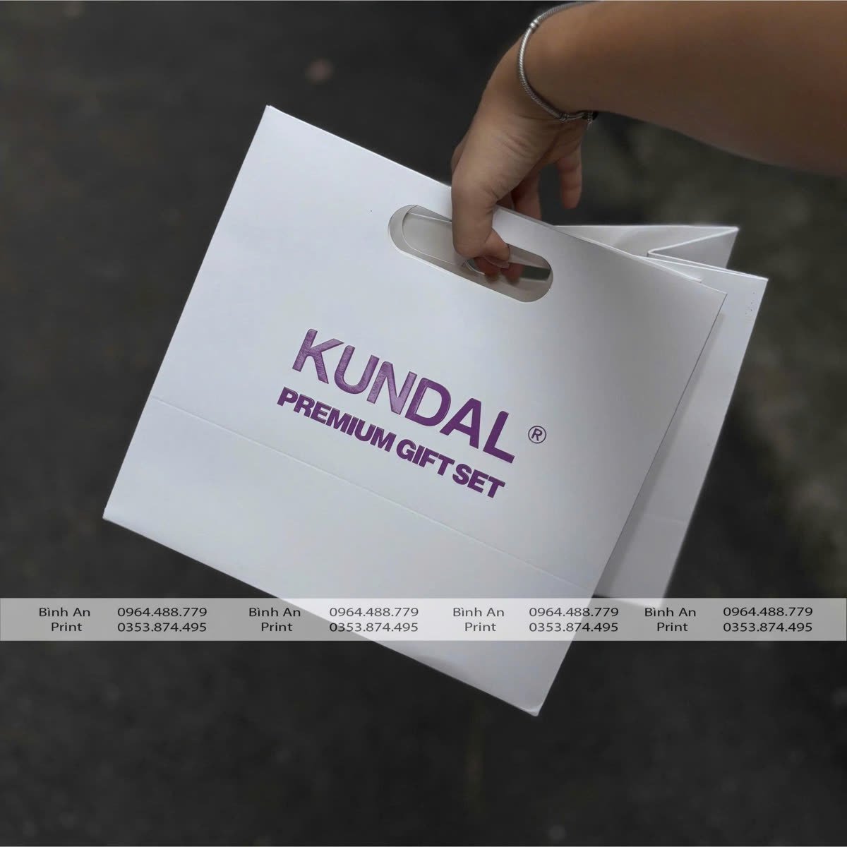 Túi giấy Kundal Premium Gift Set, do In Bình An in